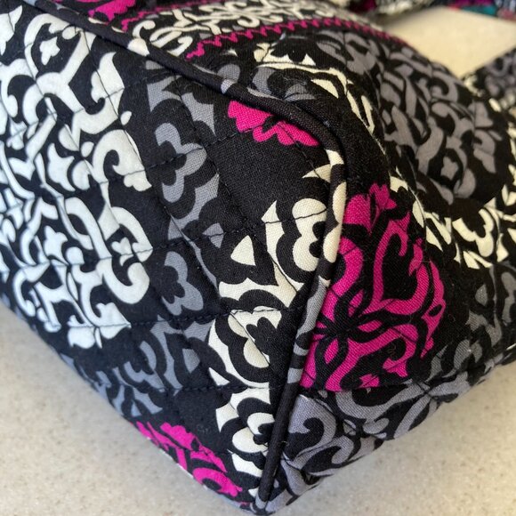 Vera Bradley NWOT Shoulder Bag Holiday Tote in Canterberry Magenta - Picture 13 of 16